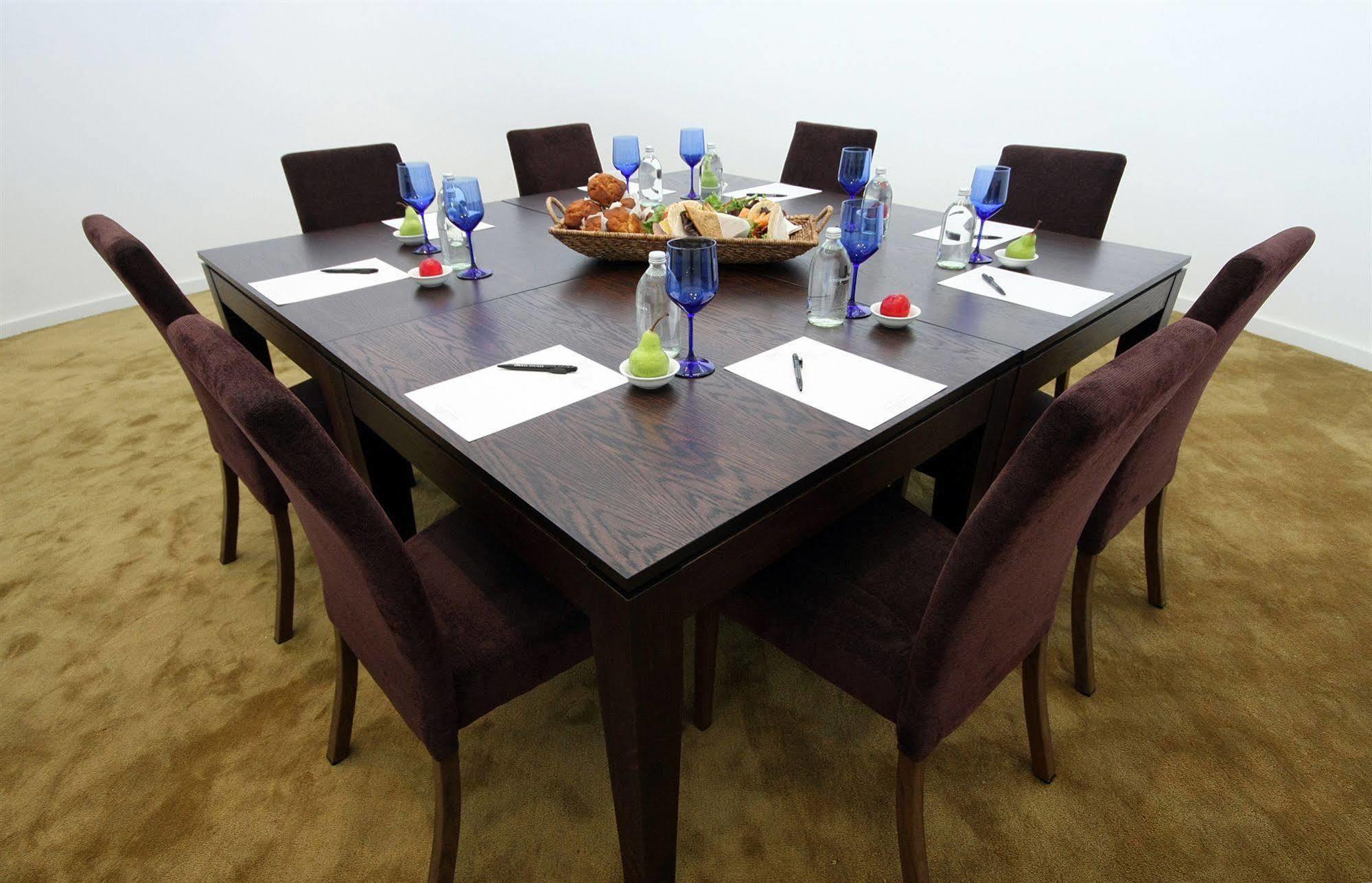 Braemar Lodge And Spa Hanmer Springs Zewnętrze zdjęcie A meeting room at the hotel